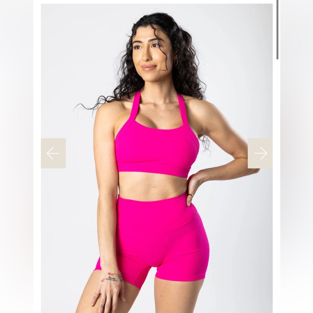 NWT ParagonFitwear Defy Bra
